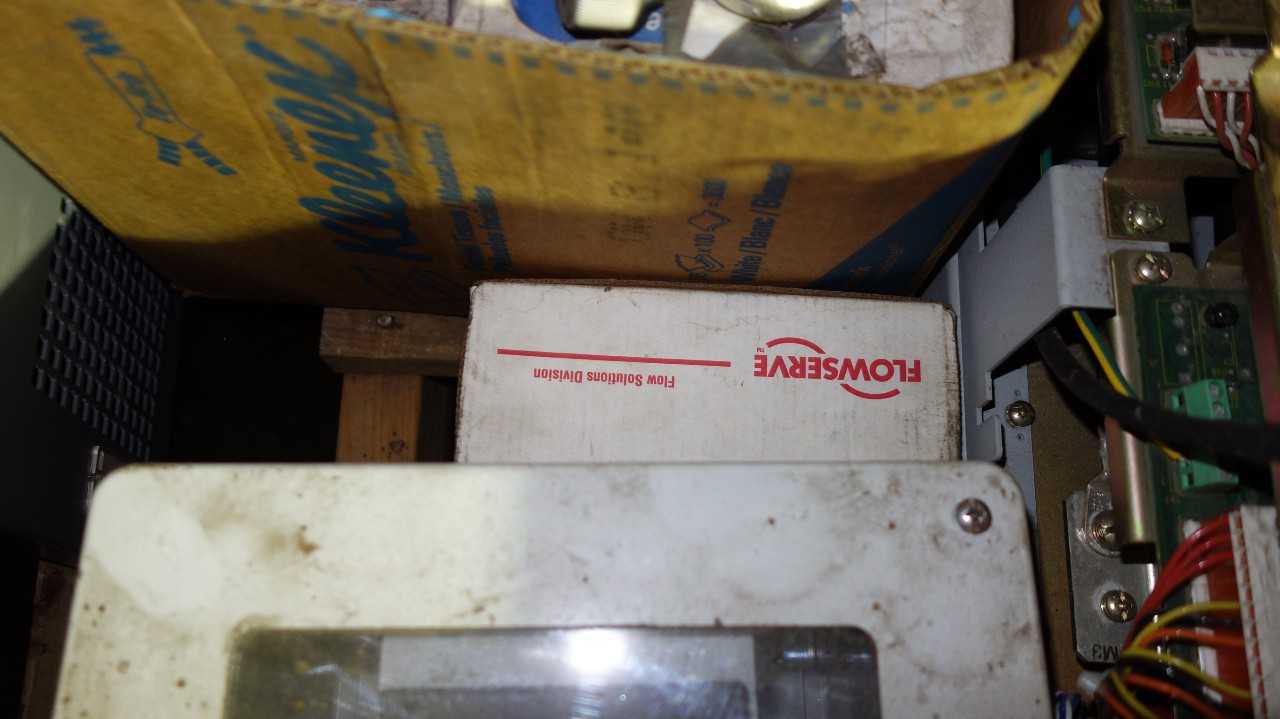 1 PALLET OF ASSORTED ELECTRICAL CONTROLS, DRIVES, STARTERS, ALLEN BRADLEY - ELECTRICAL COMPONENTS