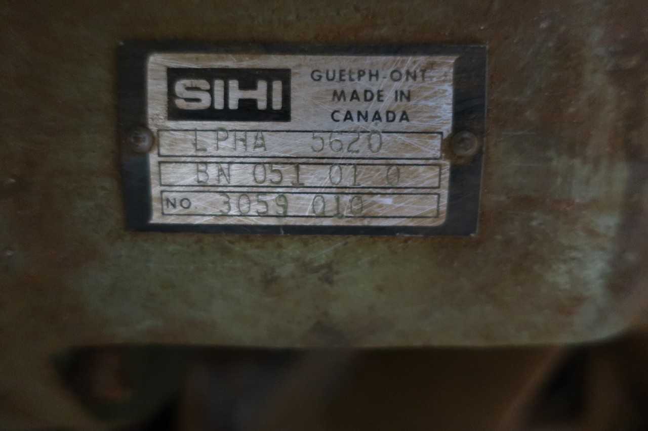 SIHI PUMPS LPHA-5620 2IN STEEL VACUUM POUMP - VACUUM PUMP