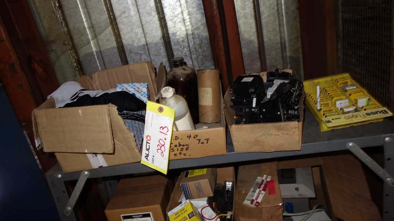 LOT OF ASSORTED ELECTRICAL, BREAKERS, FUSES, SQUARE D, BUSSTRON - ELECTRICAL COMPONENTS