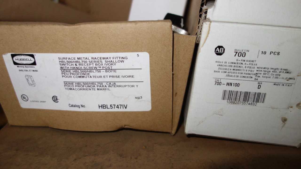 LOT OF ASSORTED ELECTRICAL CONTROLS, MODULES, ALLEN BRADLEY,SQUARE D - ELECTRICAL COMPONENTS