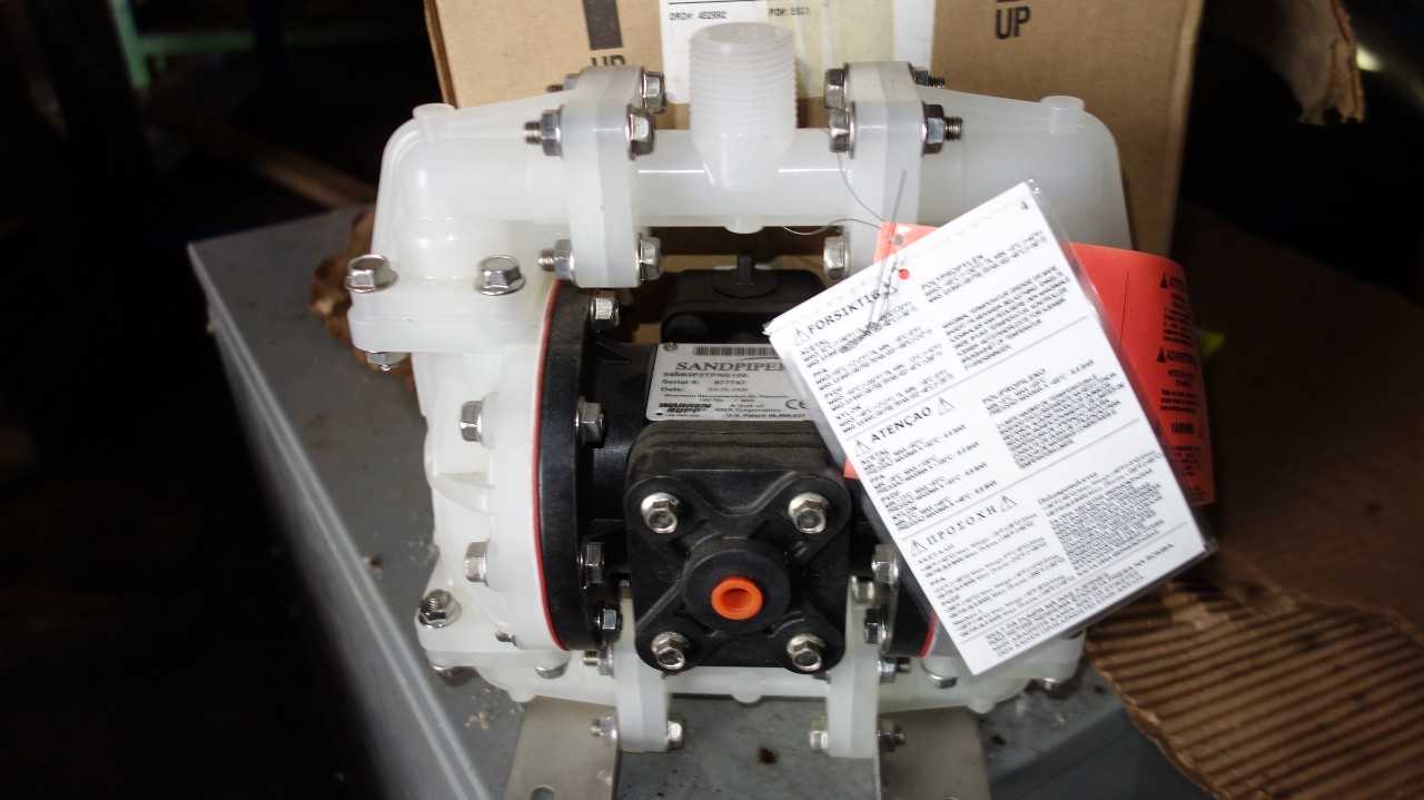 NEW WARREN RUPP S05B2P2TPNS100 SANPIPER DIAPHRAGM PUMP - DIAPHRAGM PUMP