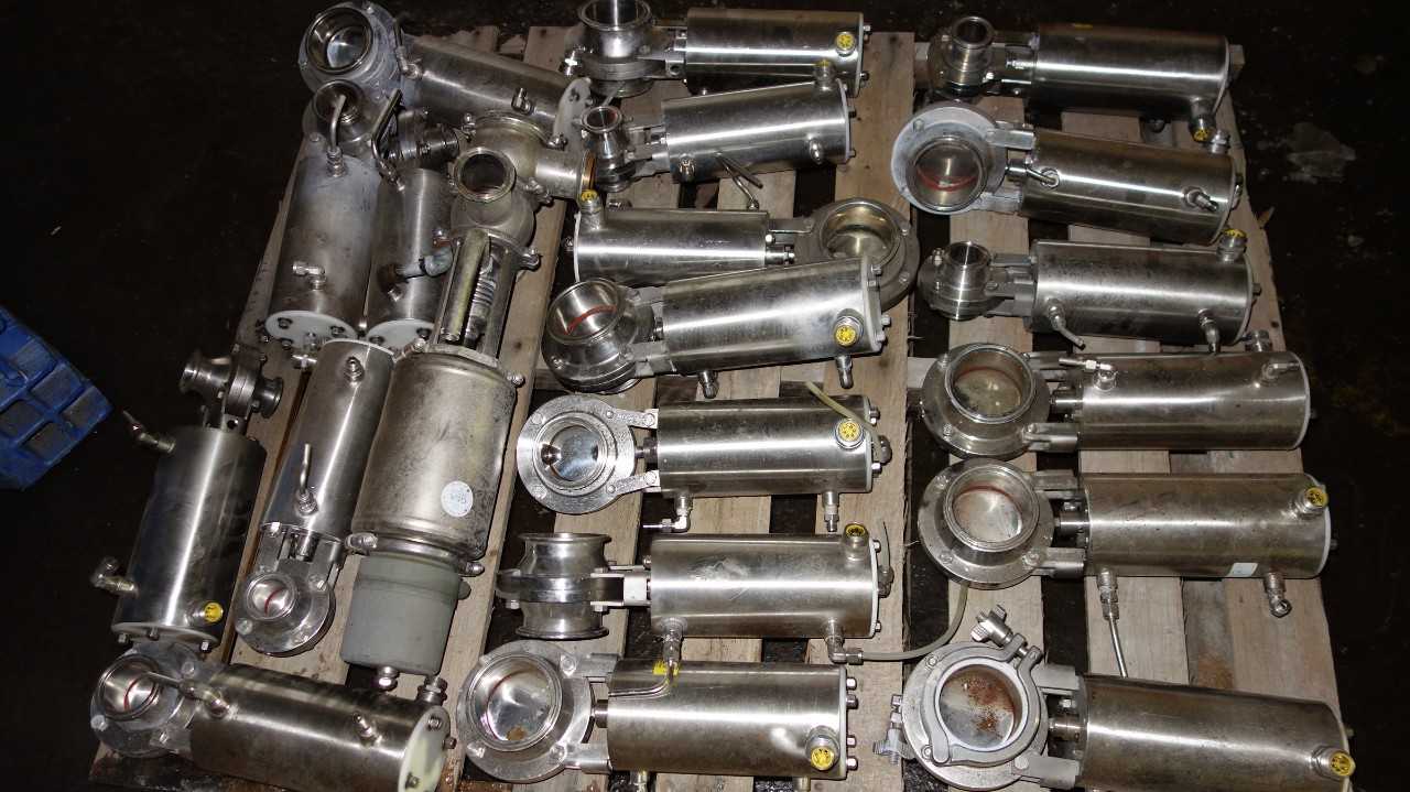 PALLET OF ASSORTED STAINLESS SANITARY BUTTERFLY VALVES, WAUKESHA,  - FOOD & BEVERAGE