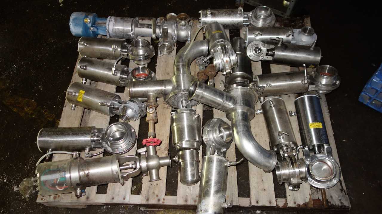 PALLET OF ASSORTED STAINLESS SANITARY BUTTERFLY VALVES, WAUKESHA,  - FOOD & BEVERAGE
