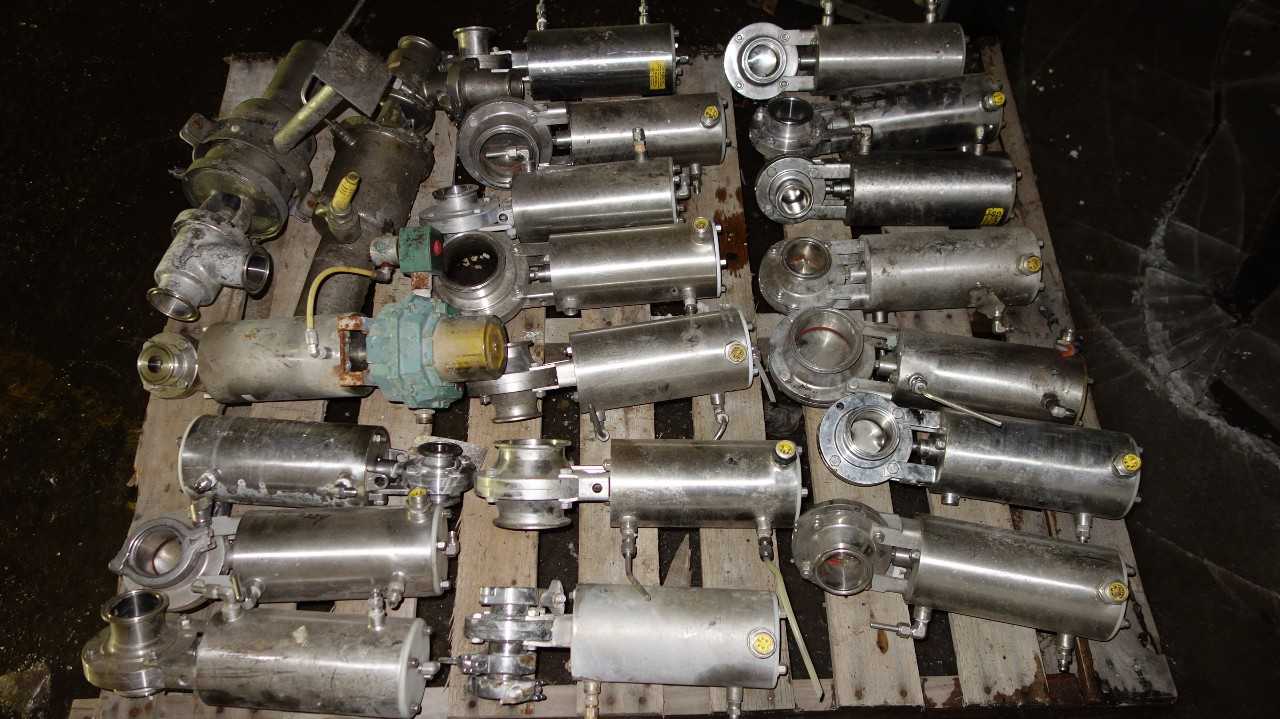 PALLET OF ASSORTED STAINLESS SANITARY BUTTERFLY VALVES, WAUKESHA - FOOD & BEVERAGE