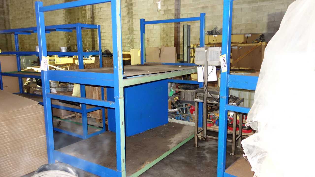 1 SECTION OF STEEL RACKING - SHELVING
