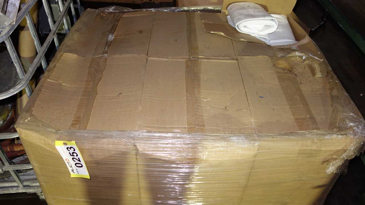 NEW LOT OF 6 BOXES 1/4 X 6IN T540S FILTER BAGS (600 TOTAL) - MISCELLANEOUS