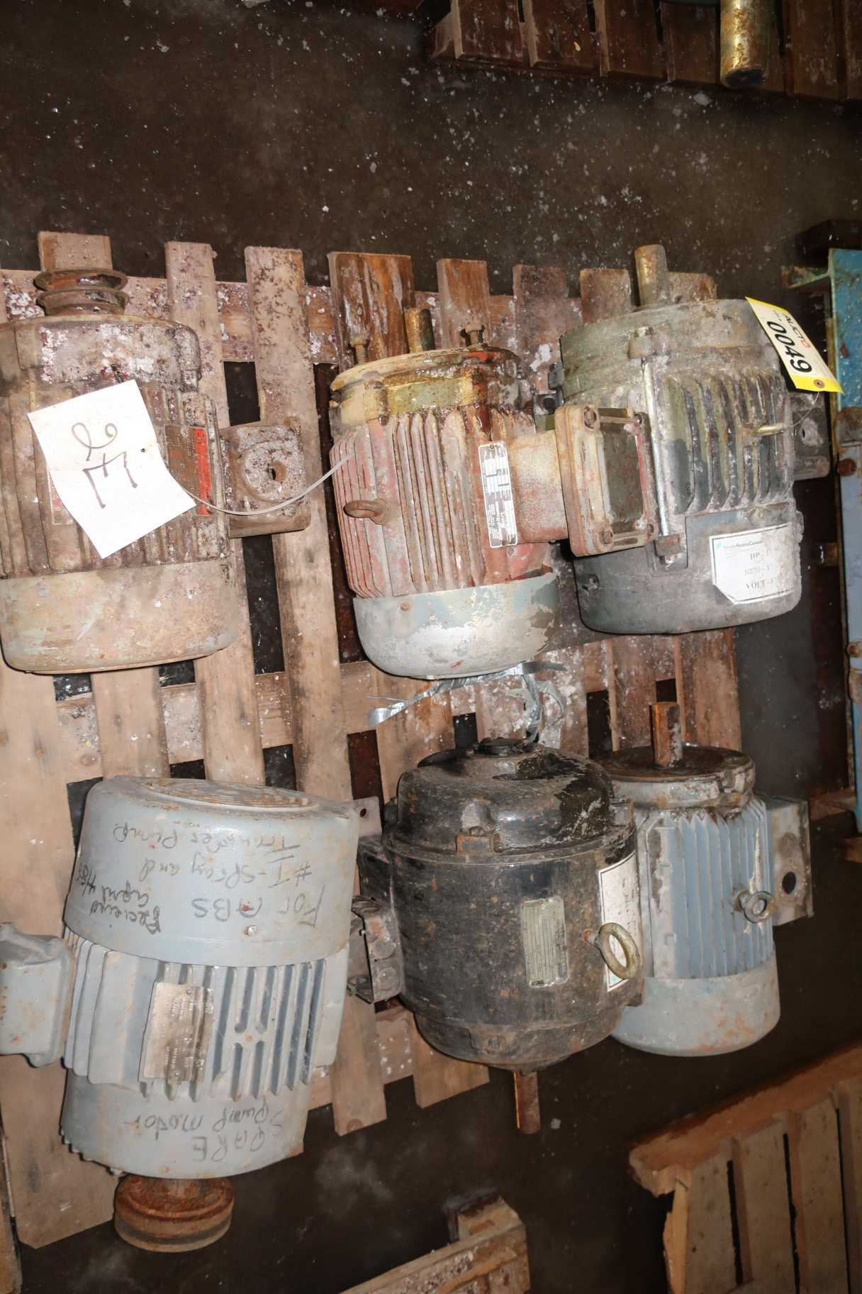 PALLET OF ASSORTED ELECTRIC MOTORS,1HP, 5HP, 10HP, GENERAL ELECTRIC - ELECTRIC MOTORS