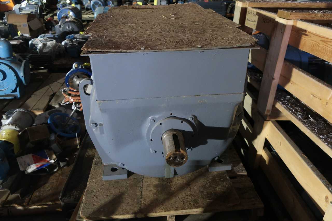 NEW WESTINGHOUSE H686F 600HP 575V-AC AC INDUCTION MOTOR - ELECTRIC MOTORS