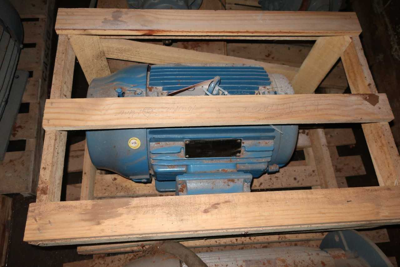 NEW WEG 286T 30HP 575V-AC MOTOR - ELECTRIC MOTORS