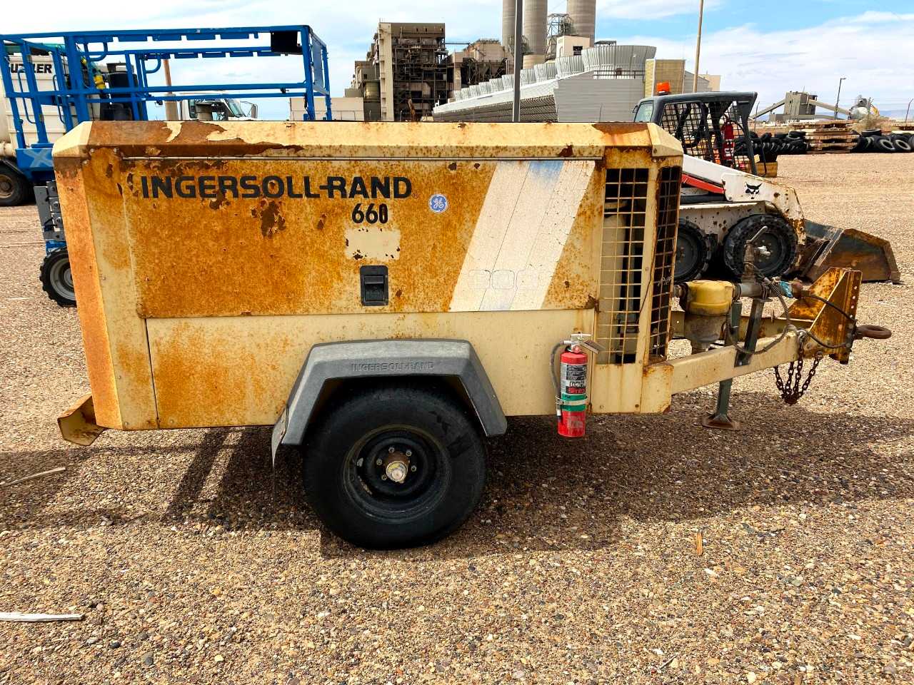 1996 Ingersoll-Rand HP300WCU 300CFM Diesel Air Compressor - AIR COMPRESSORS