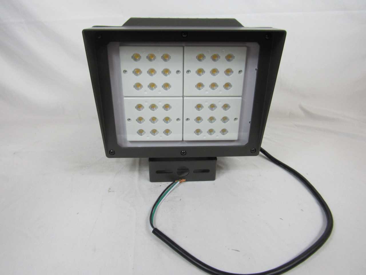 Atlas PFL84LED3k Lighting Fixture LED Lamp 120-277VAC 84 Watts - LIGHTING
