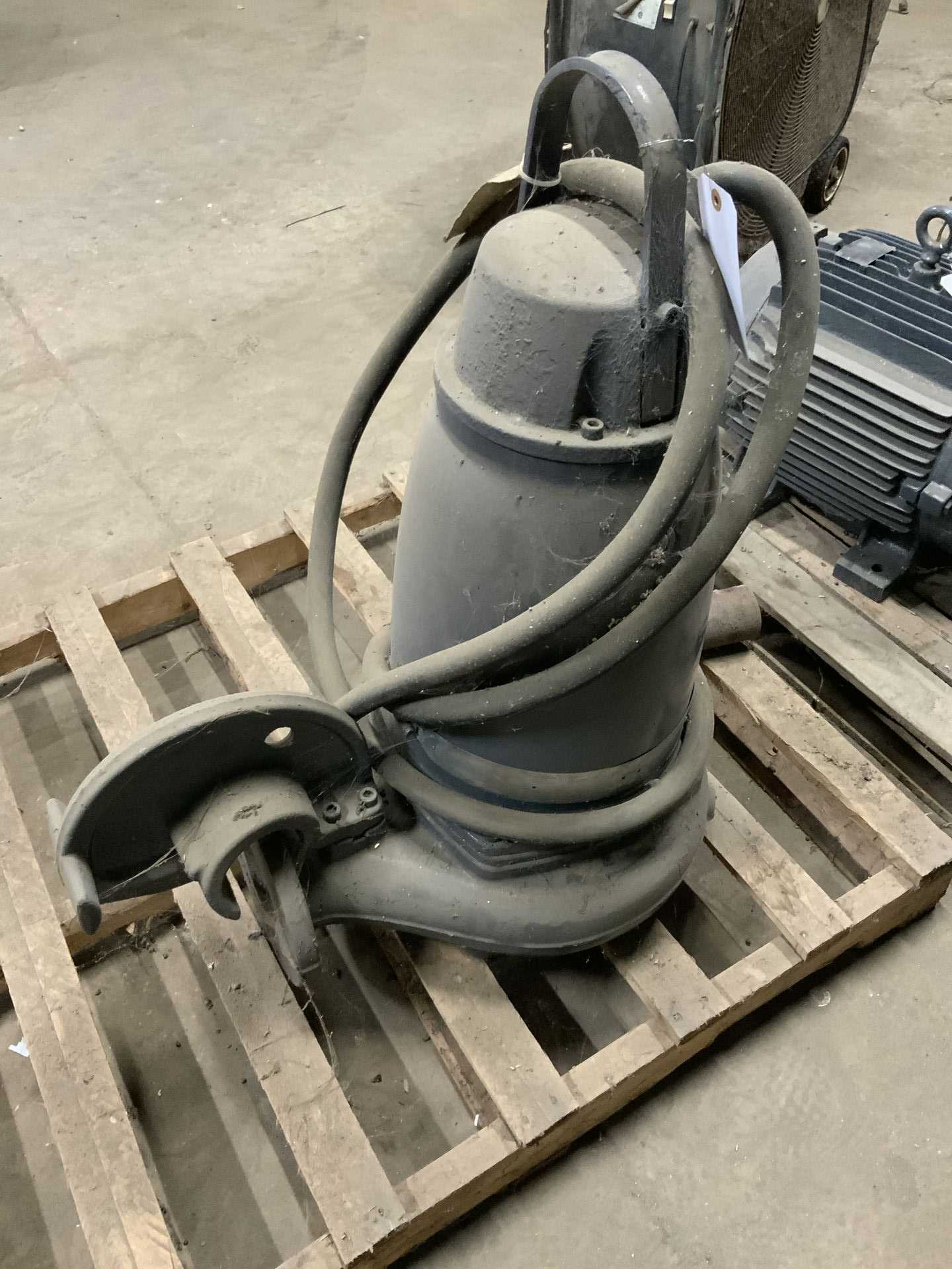 FLYGT 3153.185-0826 SUBMERSIBLE PUMP - SUBMERSIBLE PUMP