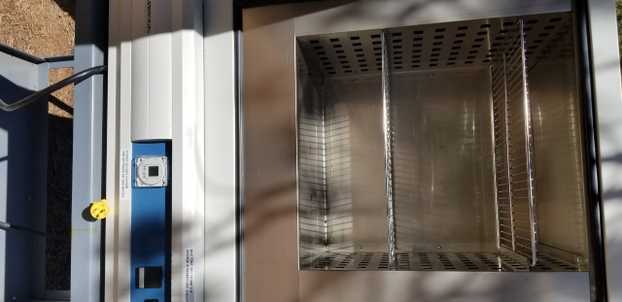 Lindberg/Blue Furnace - MELTING FURNACE