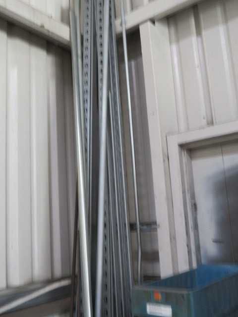 Crane parts, and Electrical Racking (lot) - MISCELLANEOUS