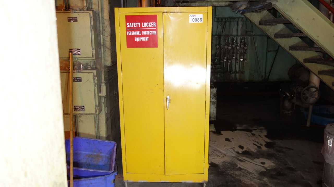 2 DOOR SAFETY LOCKER W/ CONTENTS, FIRE HELMETS, FACE SHIELDS, HARNESSES - TOOL STORAGE