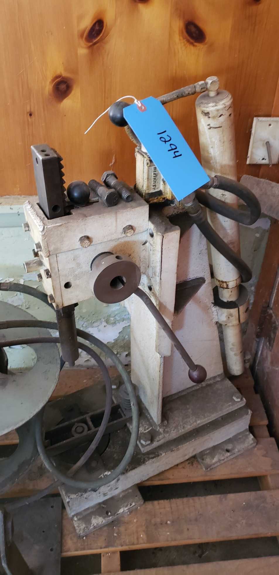Arbor press - MECHANICAL STAMPING PRESSES Arbor press - MECHANICAL STAMPING PRESSES