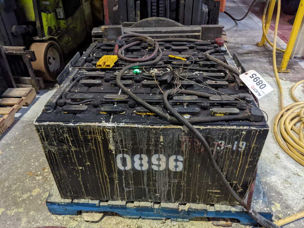 HAWKER 48V FORKLIFT BATTERY - FORKLIFTS