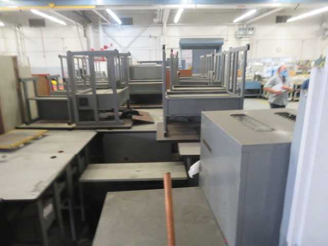 Computer Tables  and lockers Lot, enture lot. - MISCELLANEOUS