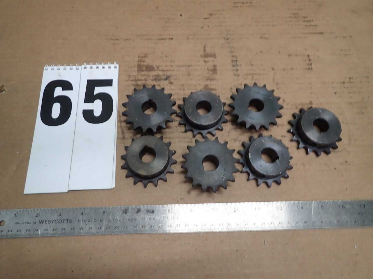 7 Pcs 40BS16H 3/4 Chain Sprocket #40 Chain 3/4" Bore 16-Tooth NOS - SPROCKET