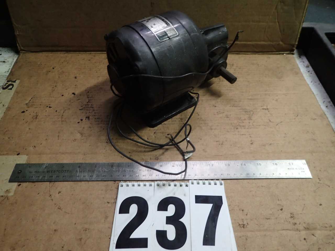 Bodine Gearmotor 115V 1/8HP 25:1 - ELECTRIC MOTORS