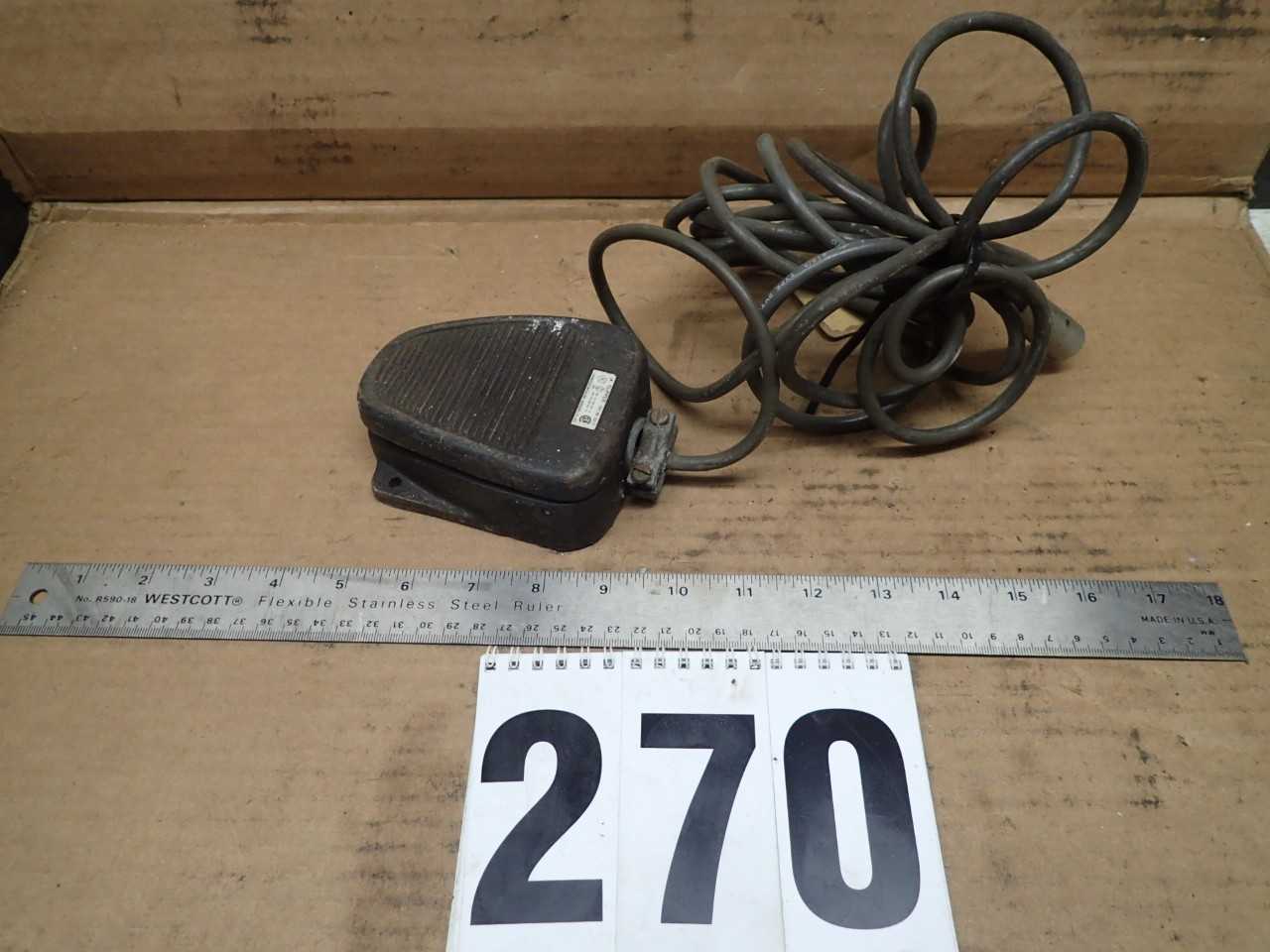 Clipper 632-S 4-Pin Pedal - ELECTRICAL COMPONENTS