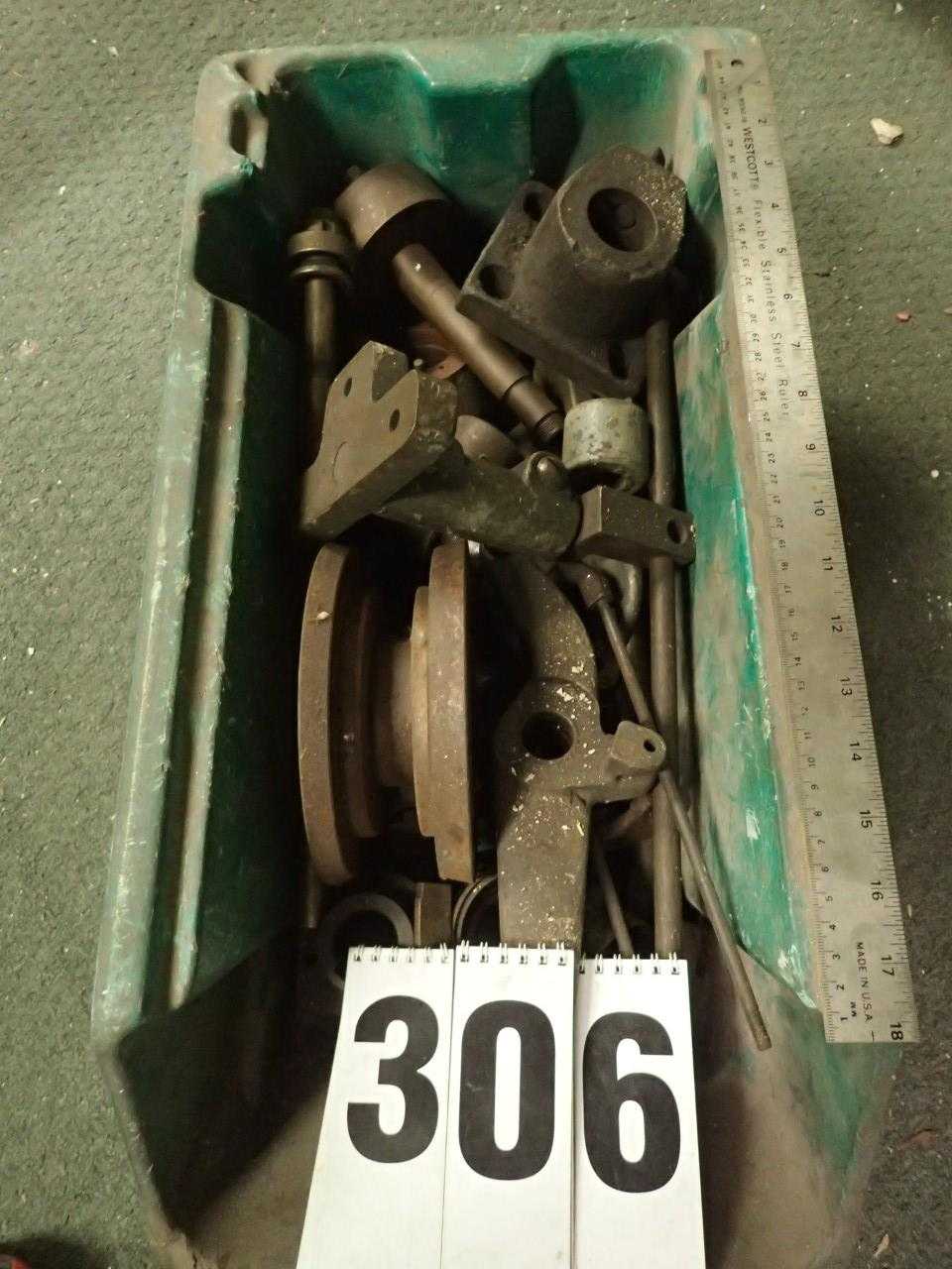 Tub of Machine Parts - MACHINING ACCESSORIES & TOOLING Tub of Machine Parts - MACHINING ACCESSORIES & TOOLING