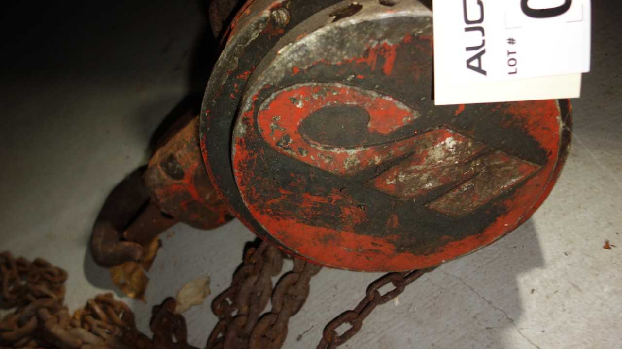 COLUMBUS MCKINNON CM 3 TON MANUAL HOIST - LIFTING EQUIPMENT