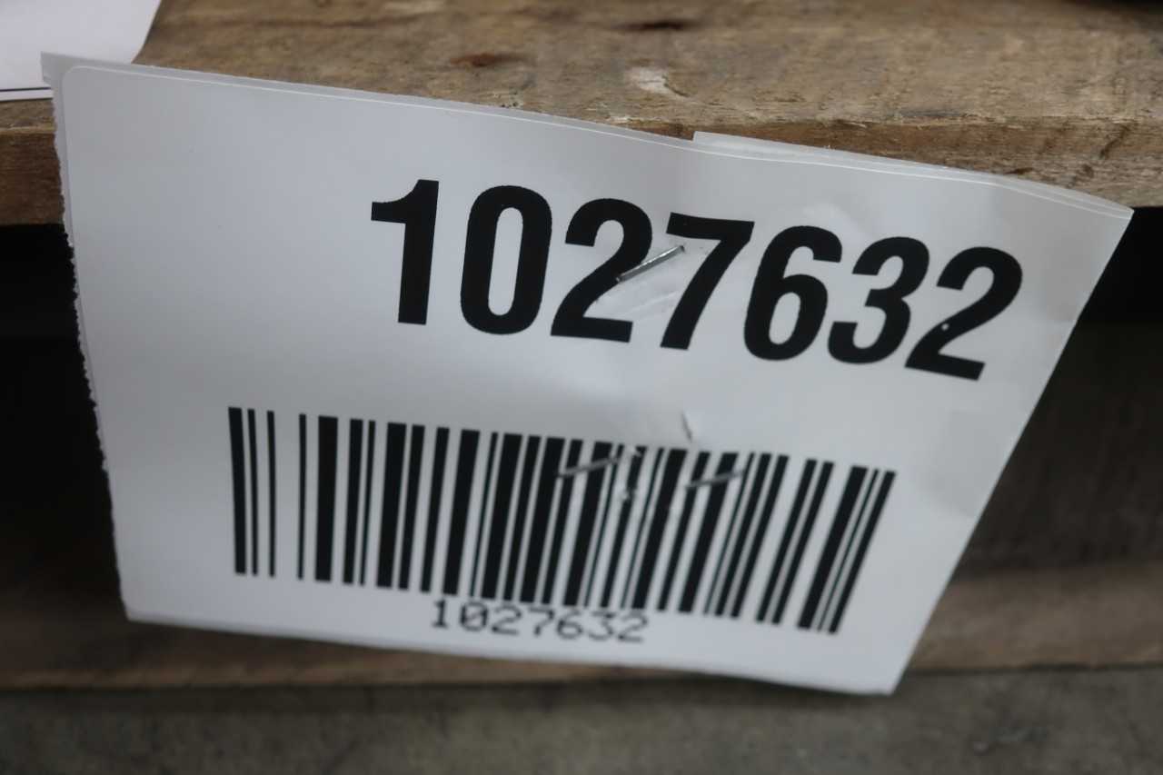 PALLET OF ASSORTED BALLSCREW ASSEMBLIES AND GEAR RACKS - PALLET RACKING