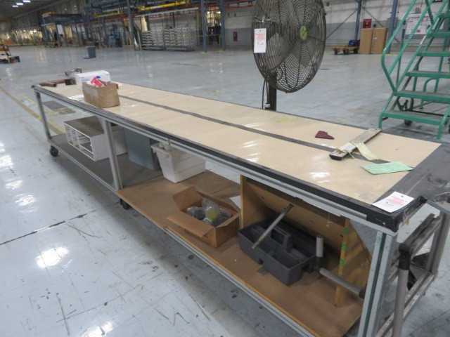 Aluminum Table on wheels - MISCELLANEOUS
