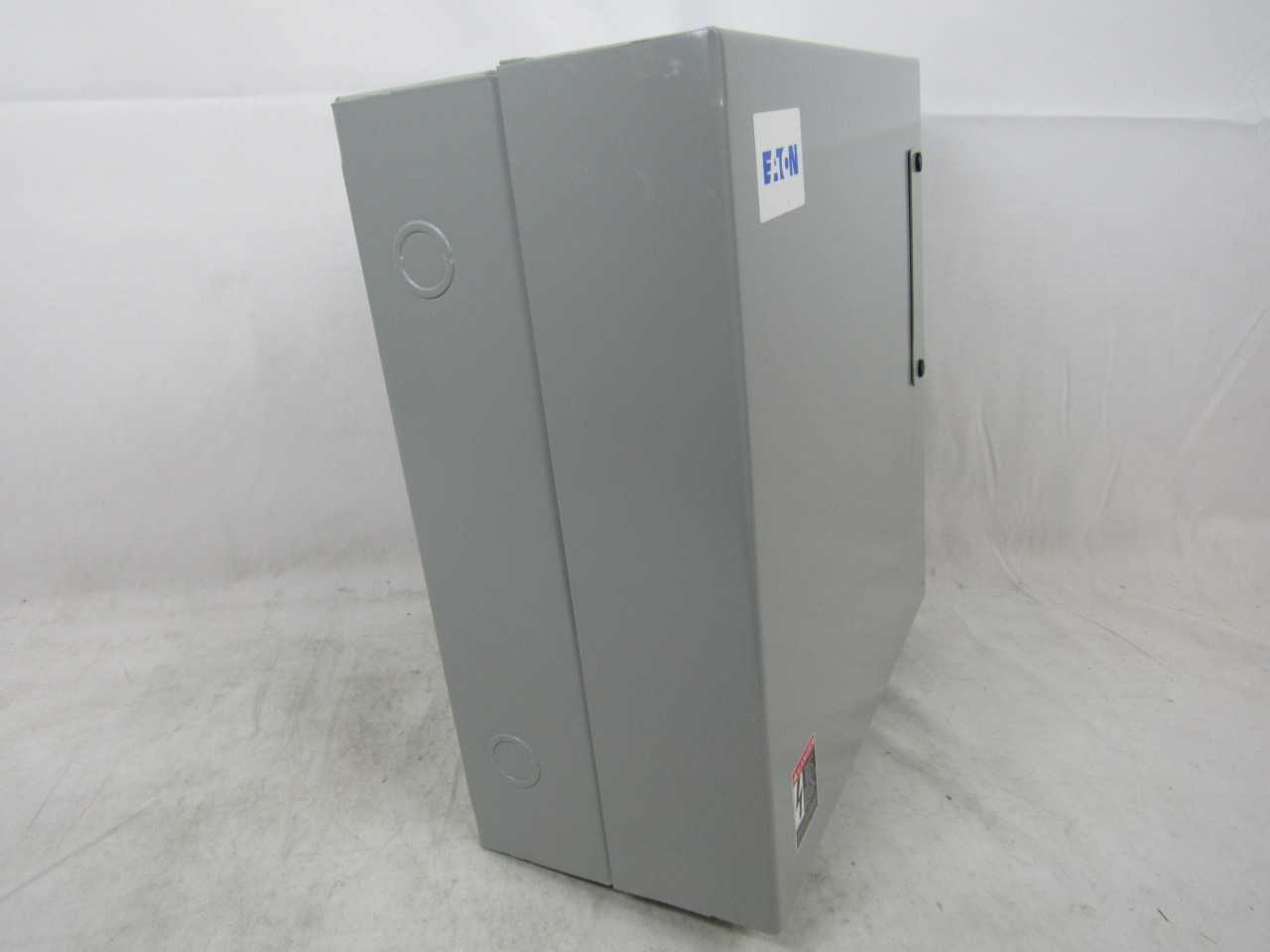 Lot of Qty 1x Eaton ECL03C1ABA Lighting Contactor Electrically Held - CONTACTORS