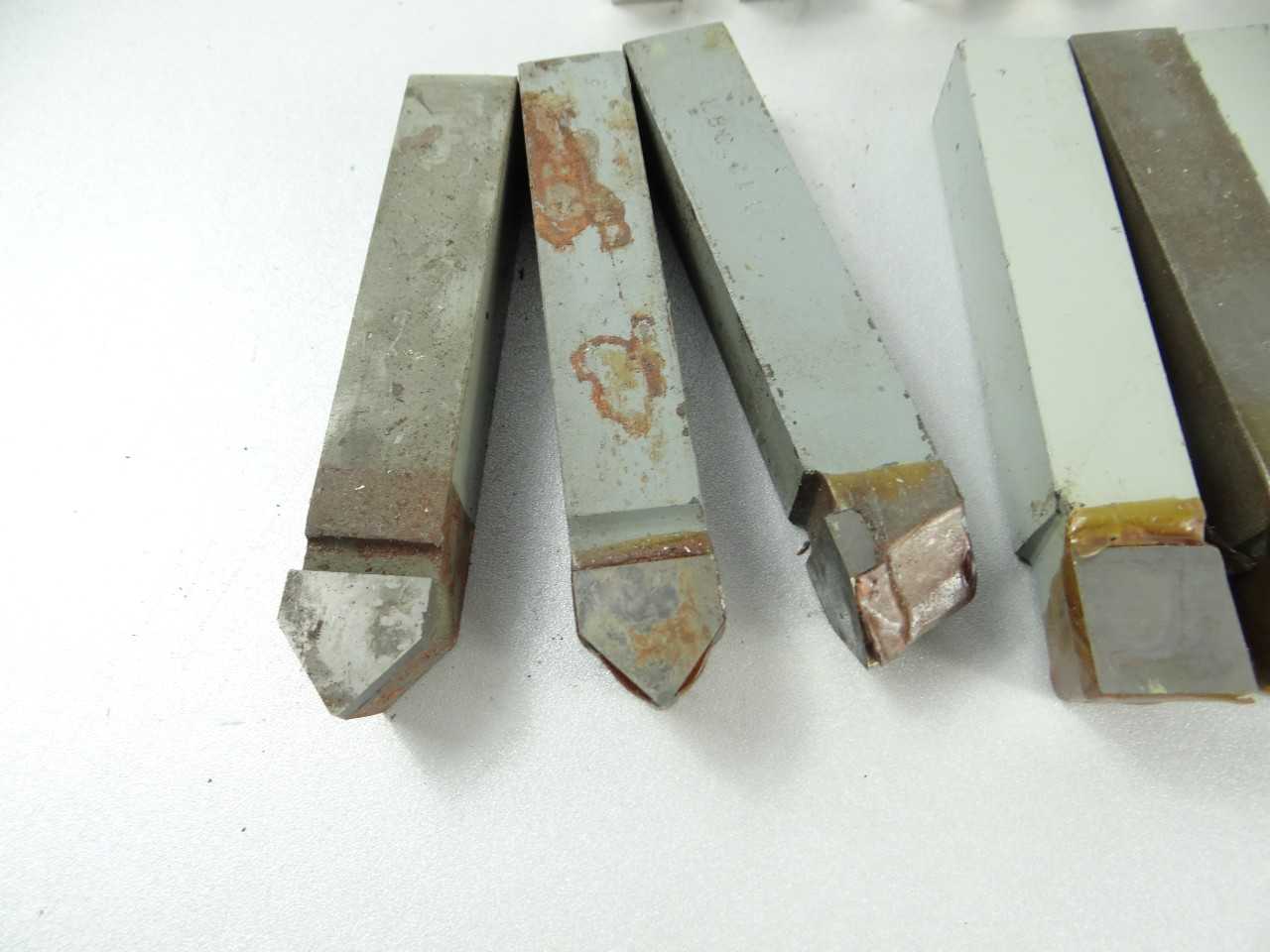 Lot of 16 NEW Assorted Carbide Tipped Tool Bits - MACHINING ACCESSORIES & TOOLING