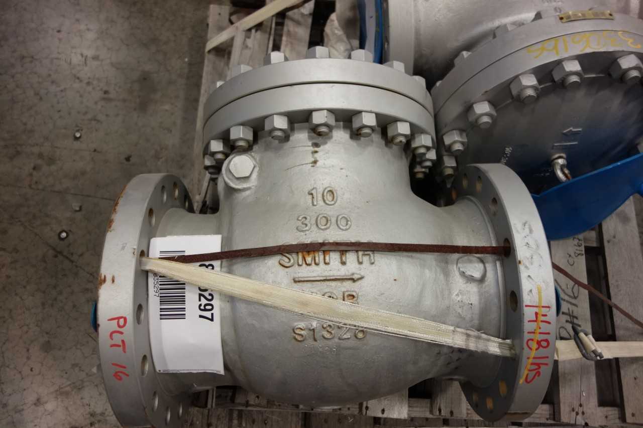 LOT OF 2 ASSORTED CHECK VALVES - CHECK VALVE