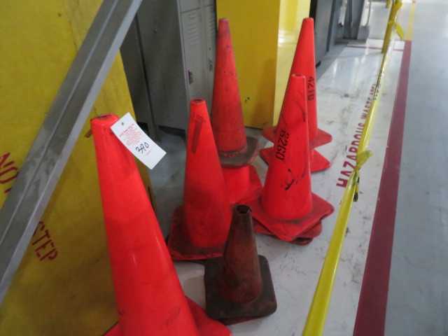 Safety Cones, (lot) - MISCELLANEOUS