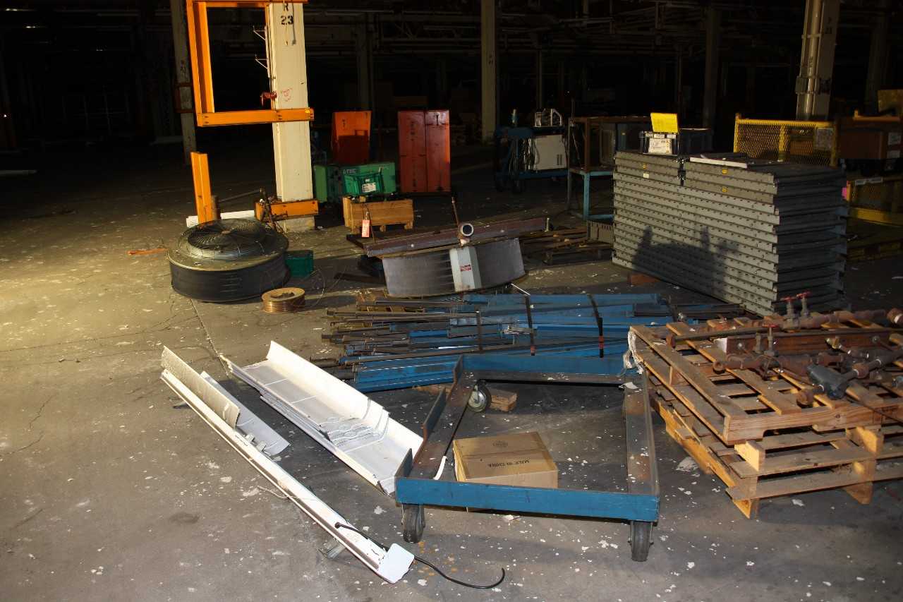 2 modines, turntable, misc. steel - MISCELLANEOUS