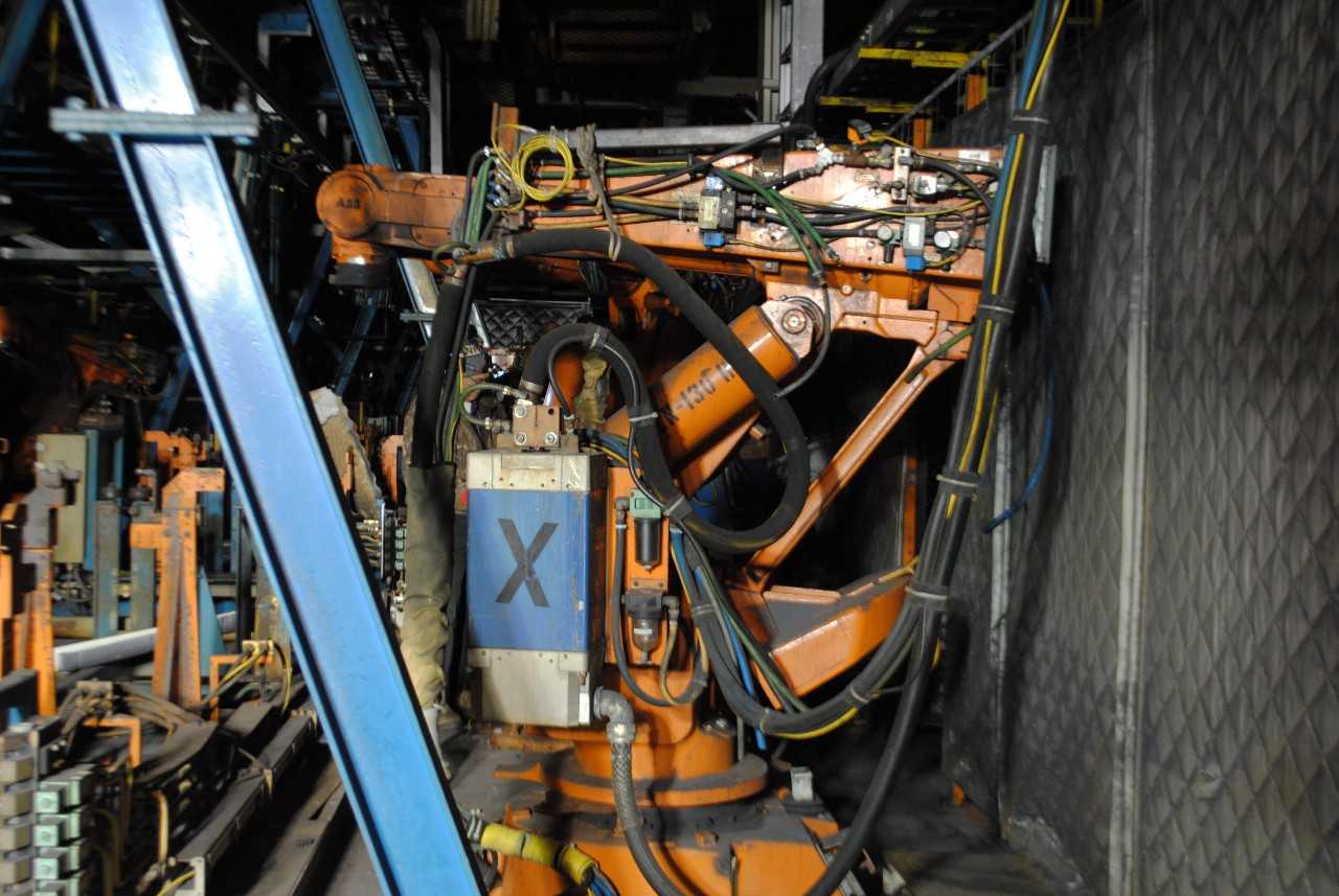 ABB IRB 6400 Industrial Robot with Welder - INDUSTRIAL ROBOTS