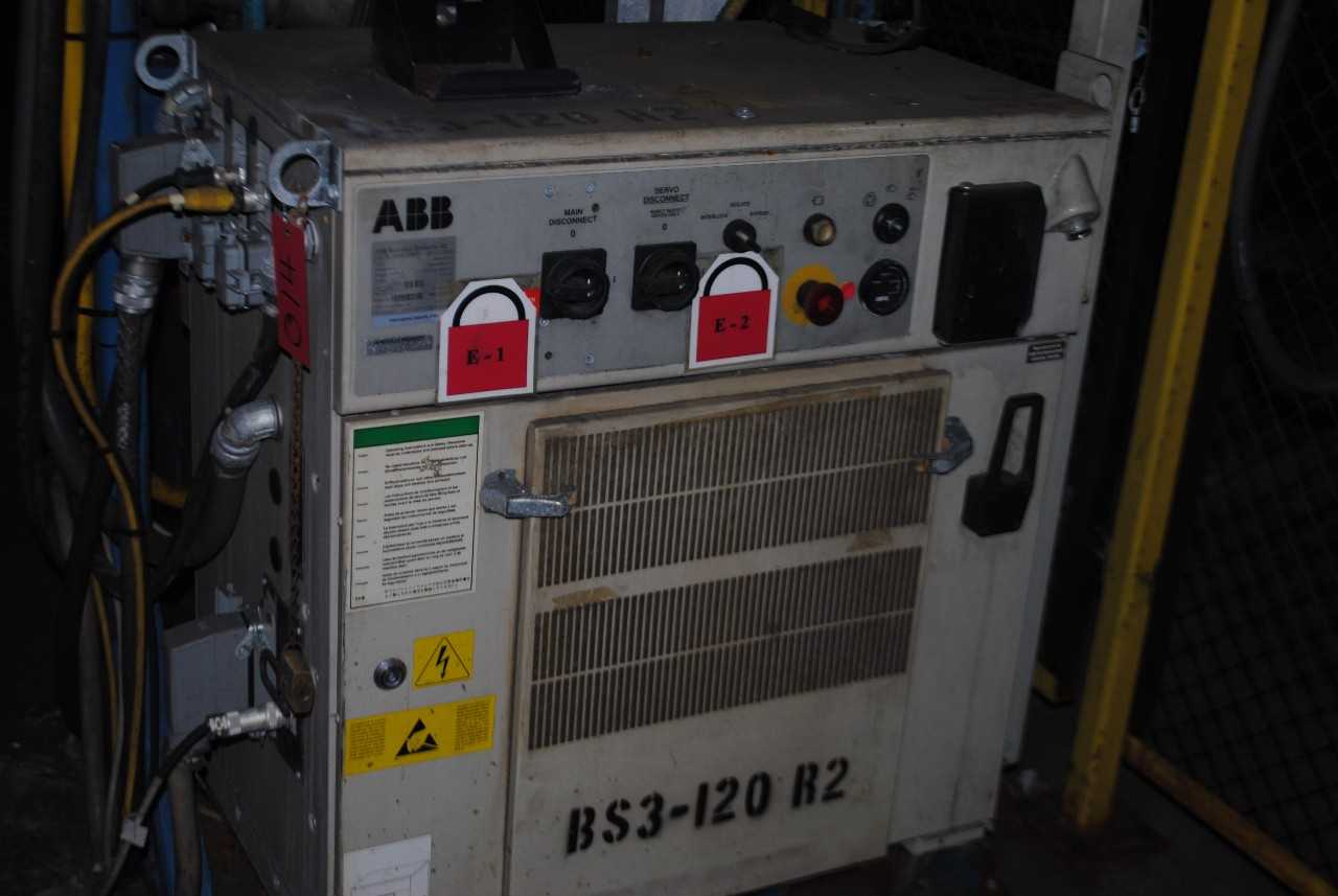 ABB IRB 6400 Industrial Robot with Welder - INDUSTRIAL ROBOTS
