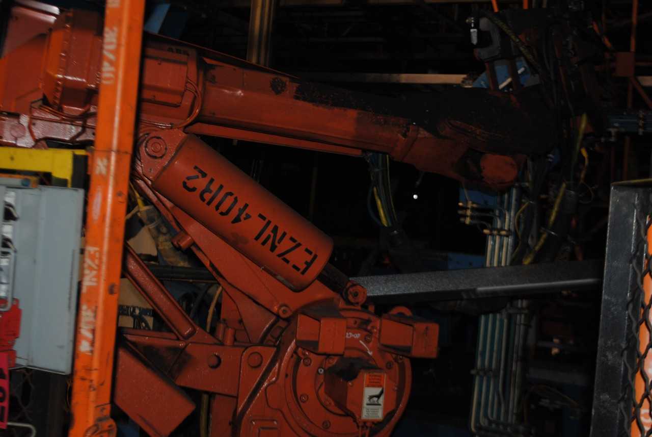 5 Count of --   ABB IRB 6400 Industrial Robots with Welder - MACHINING ACCESSORIES & TOOLING