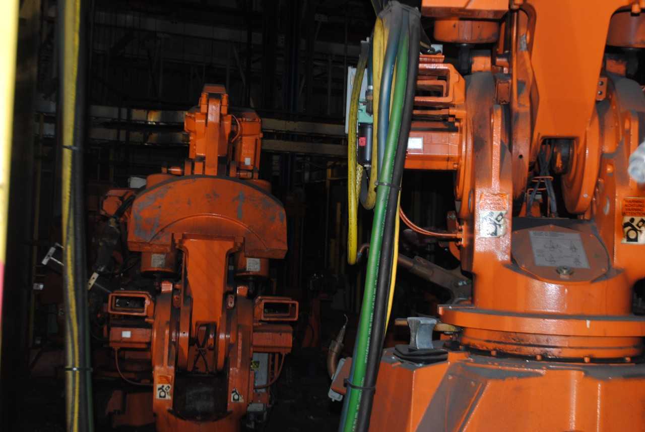 12 Count of --   ABB IRB 6400 Industrial Robots with Welder - MACHINING ACCESSORIES & TOOLING