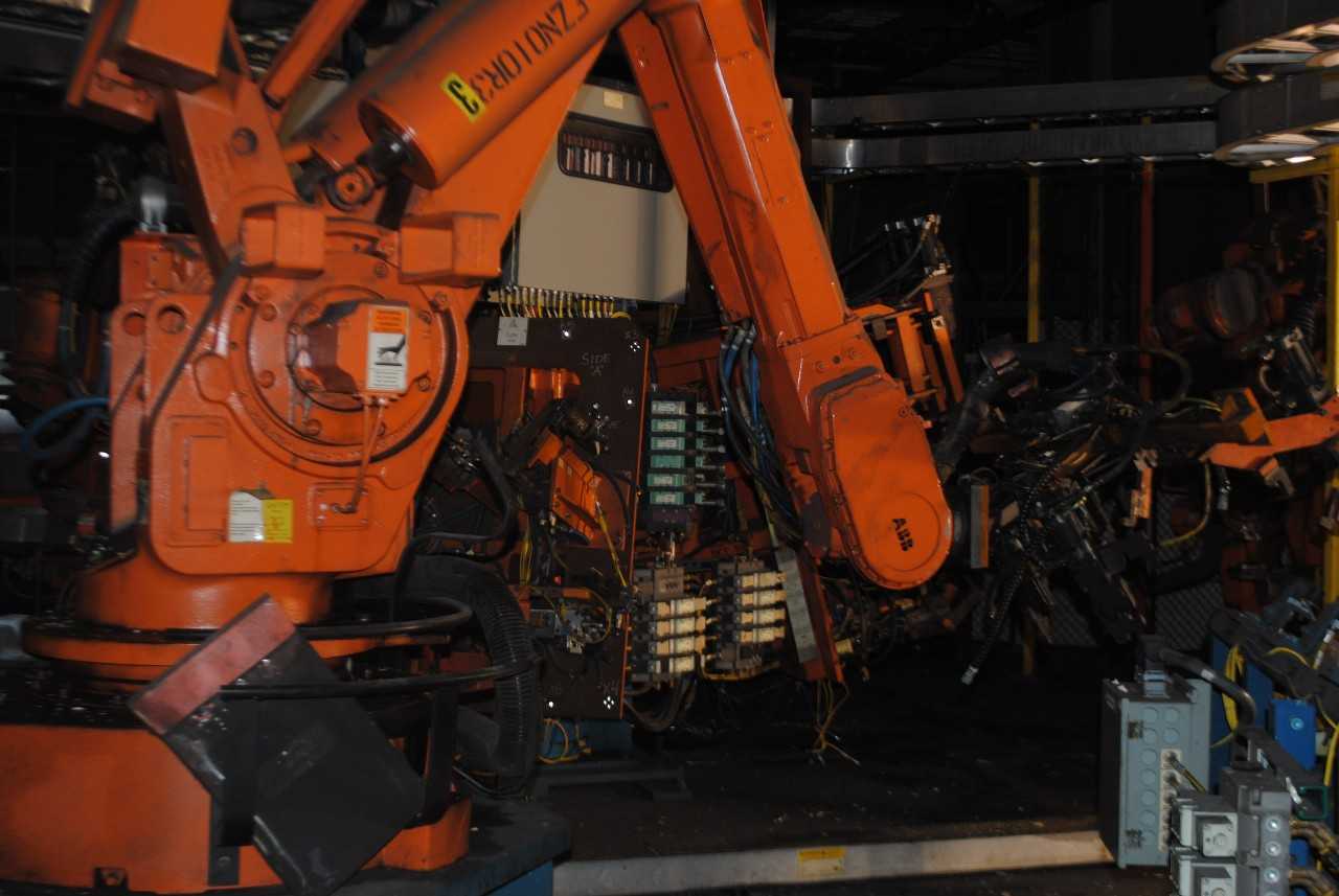 2 Count of --   ABB IRB 6400 Industrial Robots with Welder - MACHINING ACCESSORIES & TOOLING