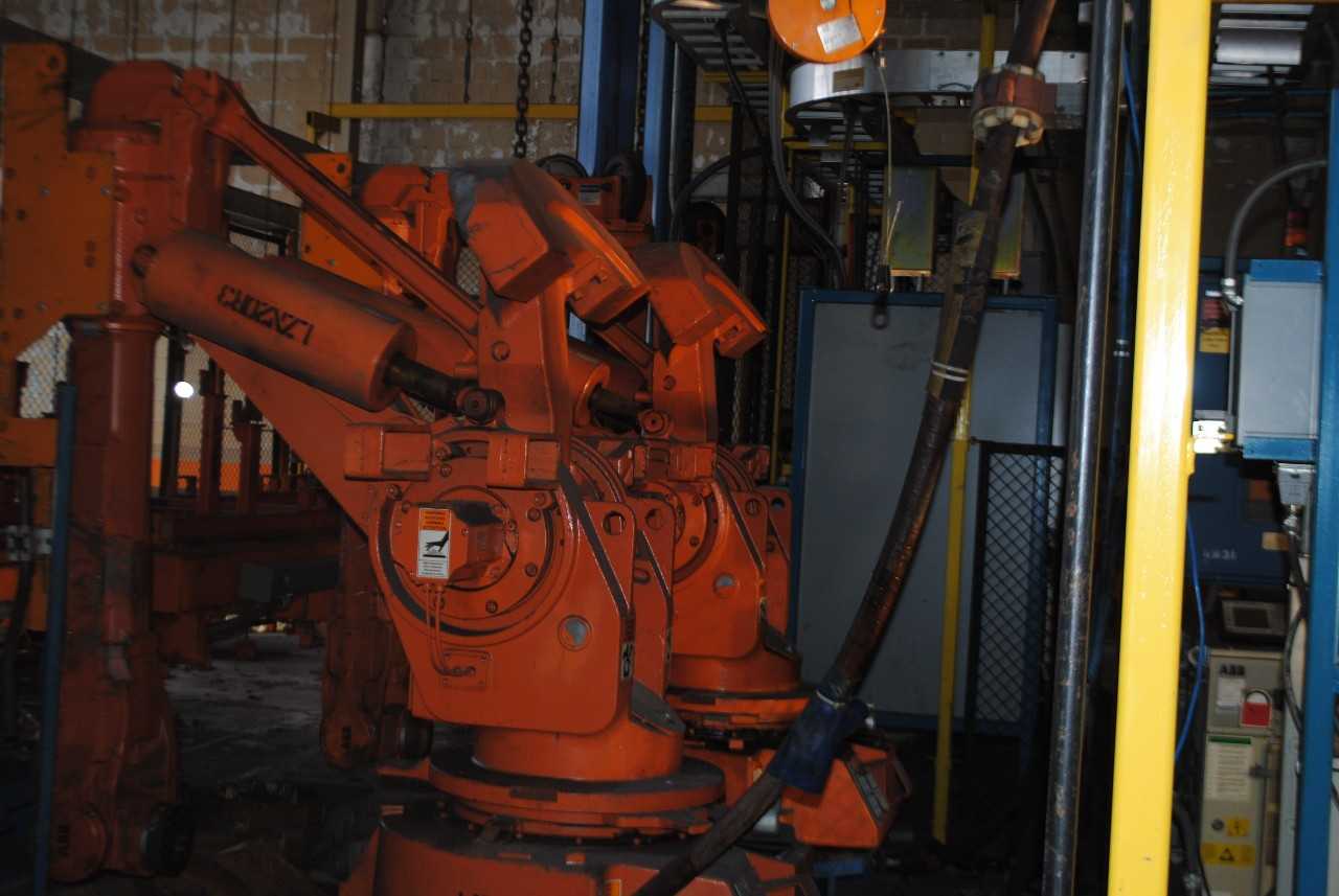 4 Count of --   ABB IRB 6400 Industrial Robots with Welder - MACHINING ACCESSORIES & TOOLING