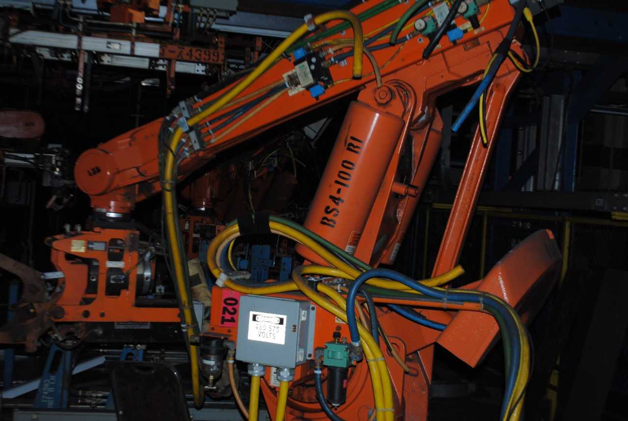 ABB IRB 6400 Industrial Robot with Welder - INDUSTRIAL ROBOTS