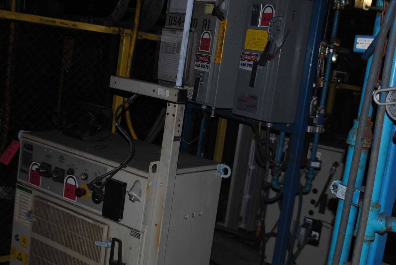 ABB IRB 6400 Industrial Robot with Welder - INDUSTRIAL ROBOTS