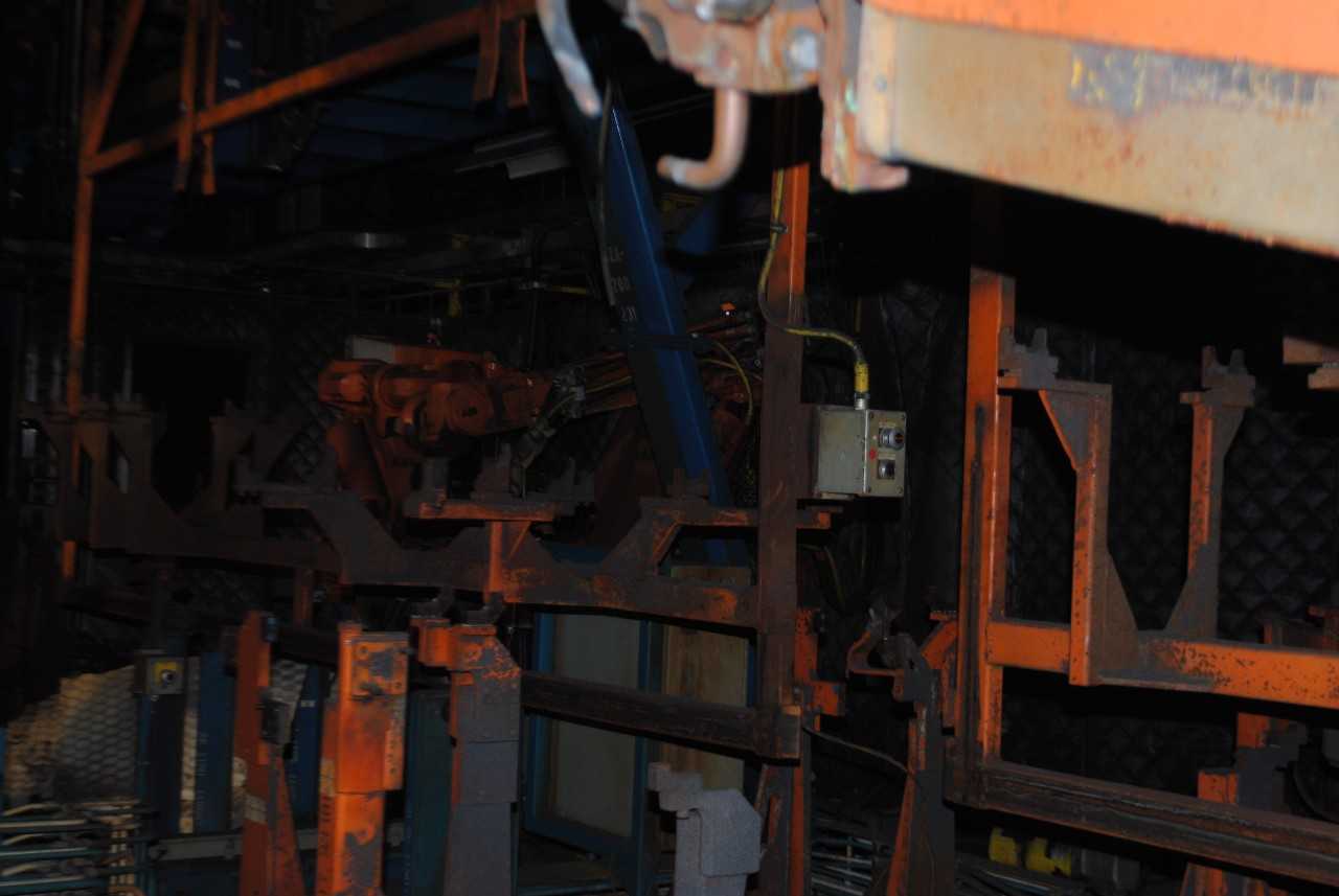 8 Count of --   ABB IRB 6400 Industrial Robots with Welder - MACHINING ACCESSORIES & TOOLING