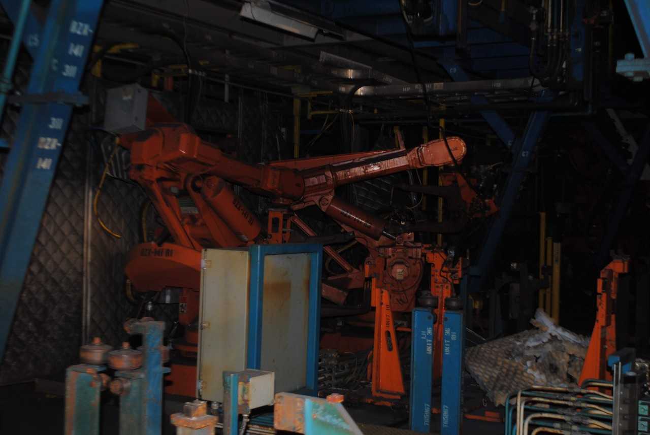 8 Count of --   ABB IRB 6400 Industrial Robots with Welder - MACHINING ACCESSORIES & TOOLING