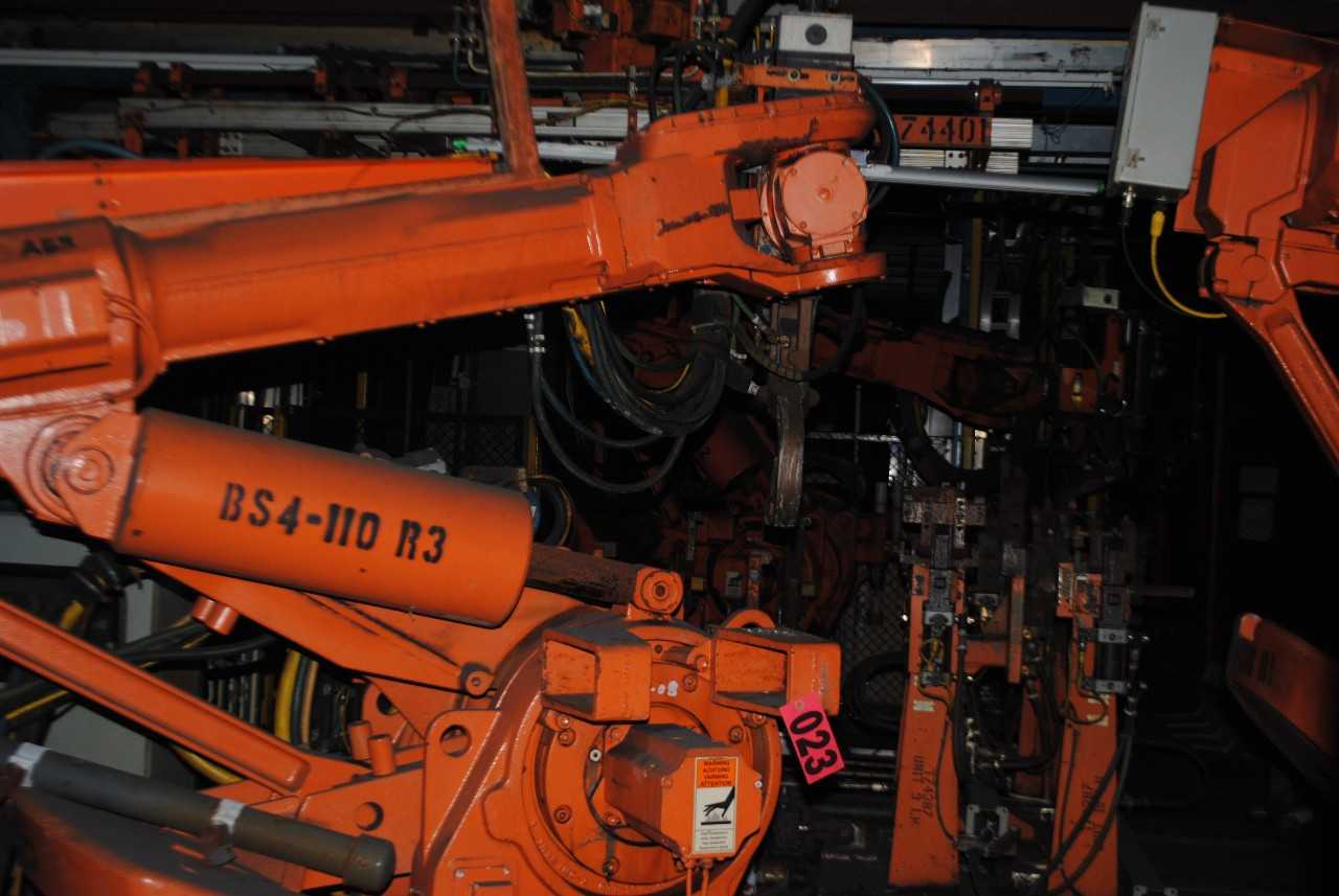 ABB IRB 6400 Industrial Robot with Welder - INDUSTRIAL ROBOTS