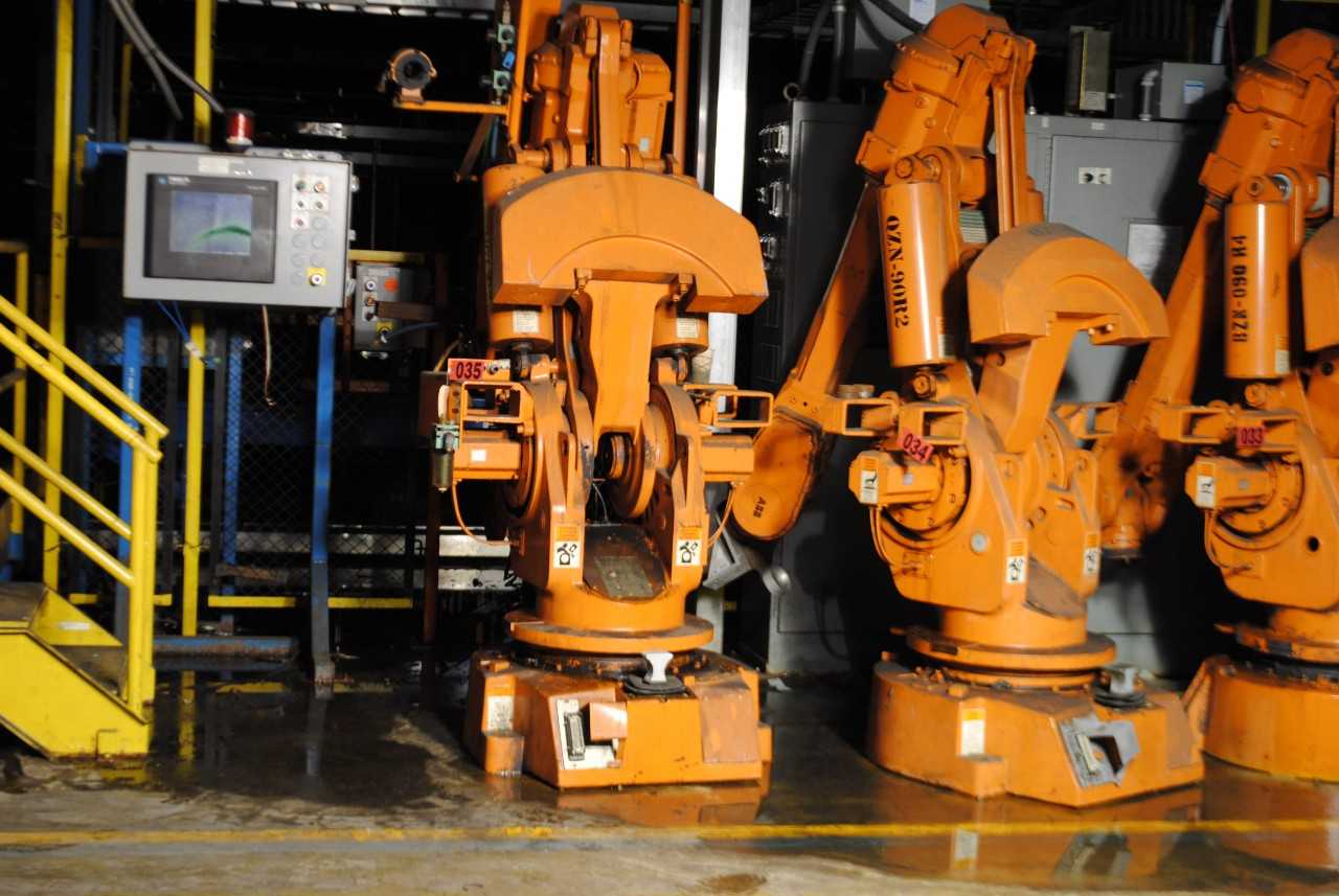 ABB IRB 6400 Industrial Robot - INDUSTRIAL ROBOTS