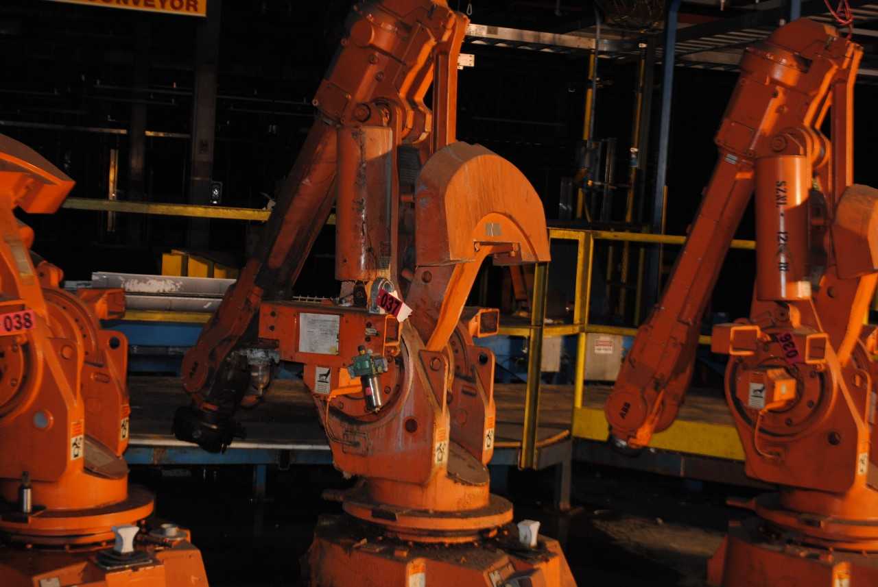 ABB IRB 6400 Industrial Robot - INDUSTRIAL ROBOTS