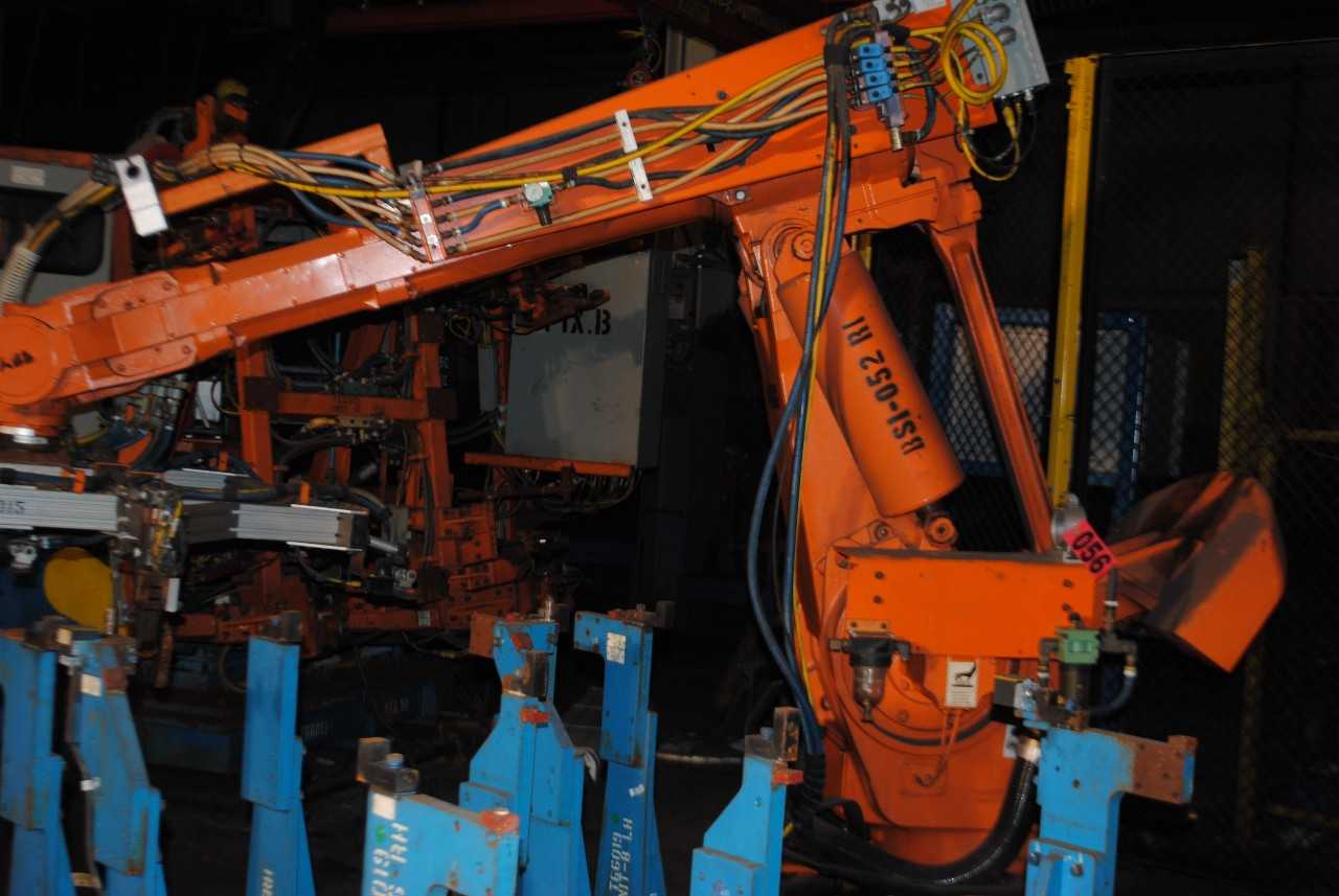ABB IRB 6400 Industrial Robot - INDUSTRIAL ROBOTS