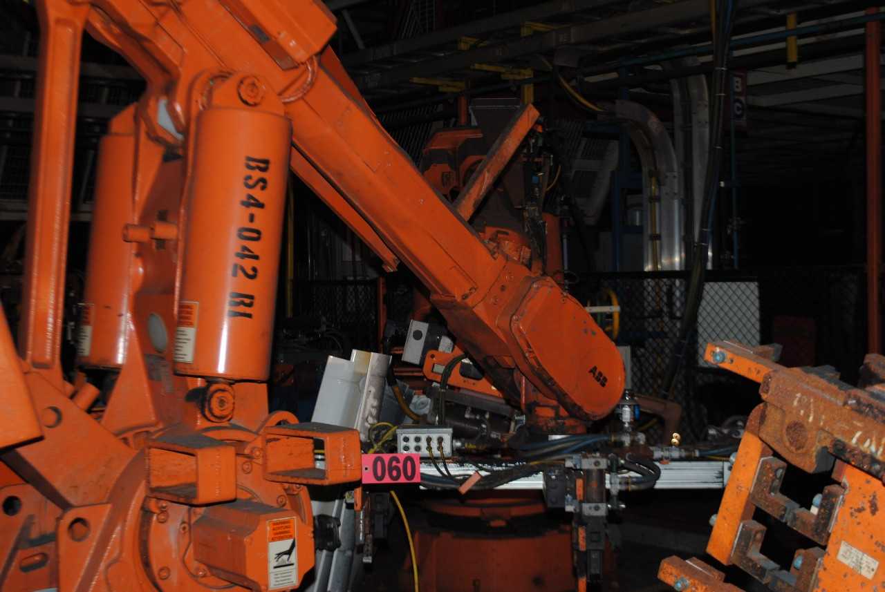 ABB IRB 6400 Industrial Robot - INDUSTRIAL ROBOTS