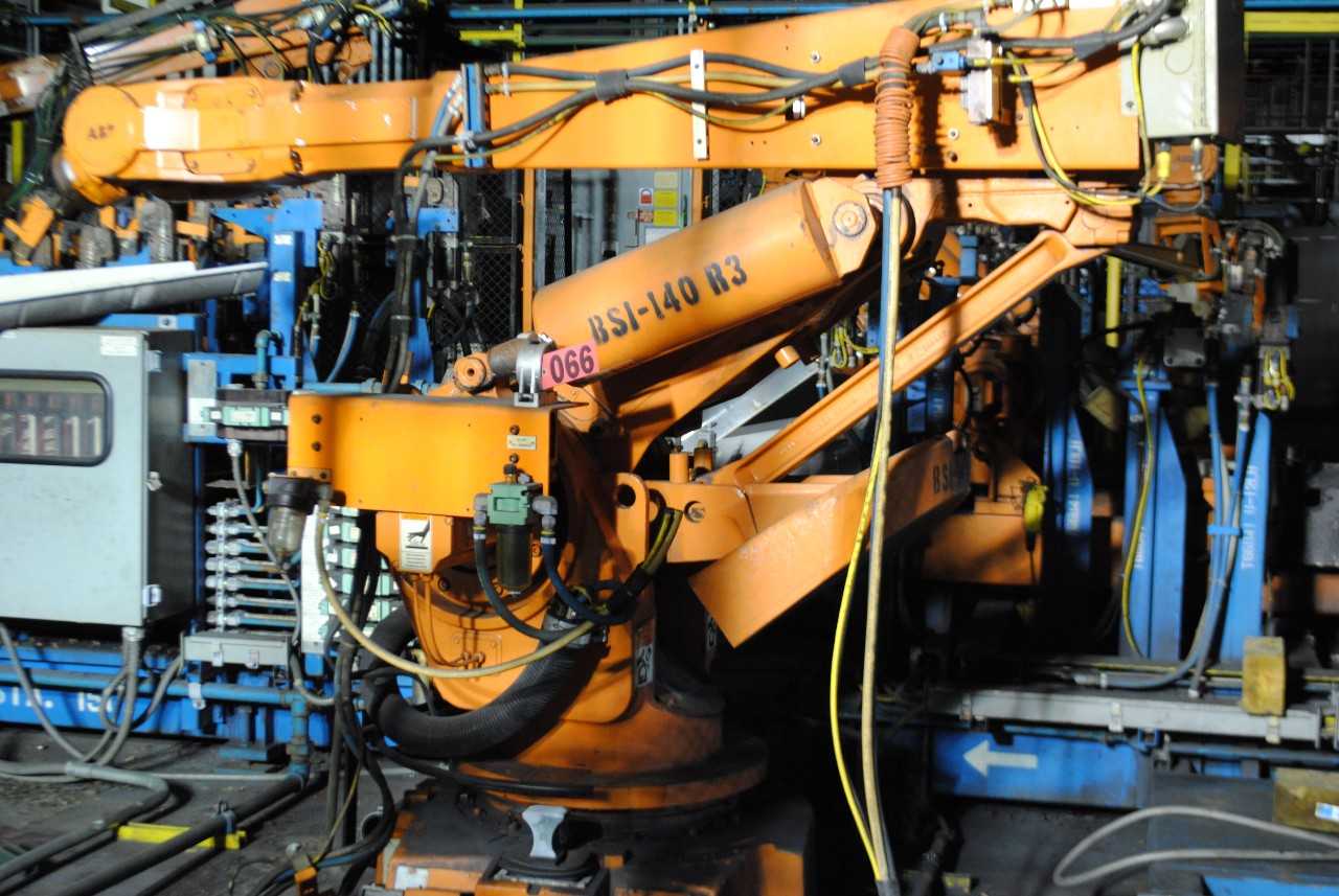 ABB IRB 6400 Industrial Robot - INDUSTRIAL ROBOTS